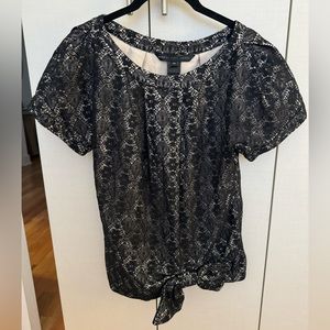 Marc by Marc Jacobs brocade lace top with bow detail - size XS